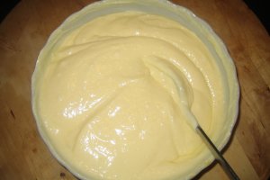 Placinta cu branza dulce si stafide