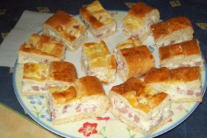Tarta cu prosciutto si cascaval