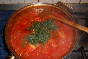 Mancare de mazare cu carne de pui ca la mama acasa