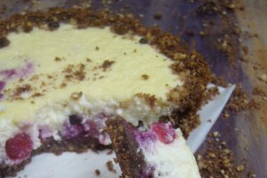 Mini-cheesecake cu fructe de padure