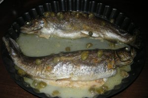 Pastrav cu legume in stil chinezesc