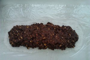 Salam de biscuiti reteta cu nuca si stafide
