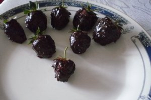 Capsuni trase in ciocolata