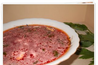 Ciorba de sfecla rosie cu smantana