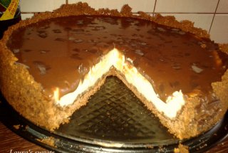 Tarta cu crema branza si ciocolata
