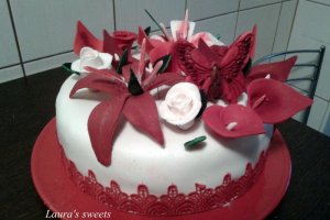 Tort rosu