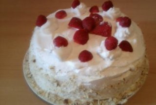 Tort cu frisca