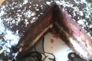Tort de cafea cu cirese