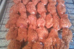 Aripioare picante la gratar