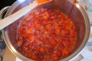 Dulceata de capsuni reteta a la Dr Oetker