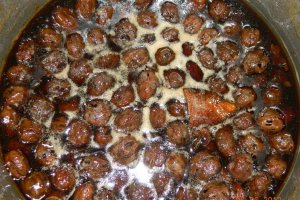 Dulceata de nuci verzi