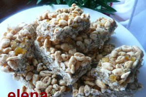 Batoane cu nuca,seminte si cereale