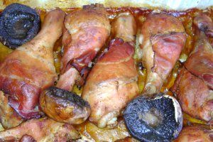Ciocanele de pui cu prosciutto crudo si bere