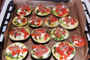 Pizzette din vinete