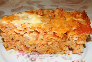 Farfalle a la bolognese