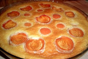 Clafoutis cu caise