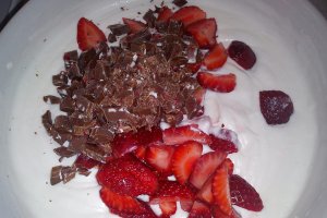Tort cu capsuni