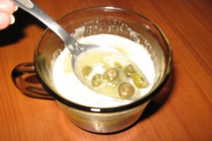 Merluciu pane cu sos de capere si lamaie
