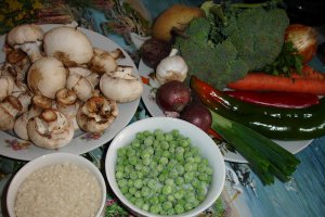 Orez cu legume, ciuperci si brocoli