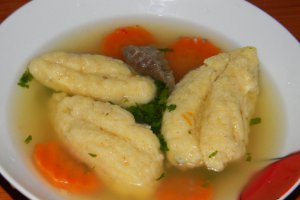 Supa de vita cu galuste de gris