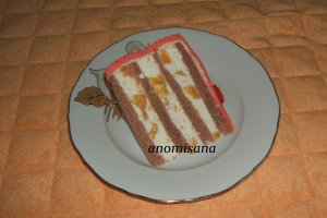 Tort cu cremă de brânză de vaci