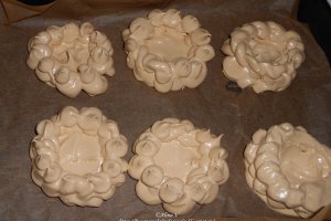 Black Mini-Pavlova