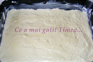 Pandispan cu fructe de vara