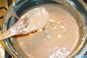 Inghetata cu ciocolata, cafea si crema de alune