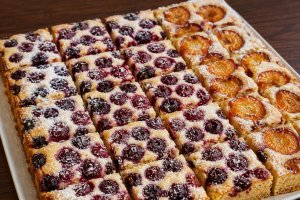 Desert prajitura cu orice fel de fructe