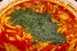 Mancare de fasole pastai si pui