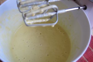 Prajitura cu caise caramelizate