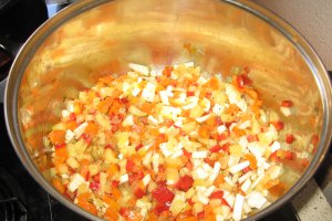 Ciorba acrisoara de legume a la grec