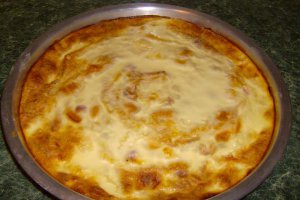 Placinta cu branza, visine si caise