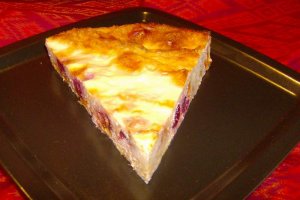Placinta cu branza, visine si caise