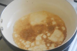 Clatite cu duleata de cirese (hultoane)
