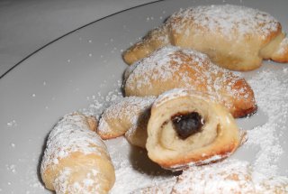 Cornuri cu ciocolata