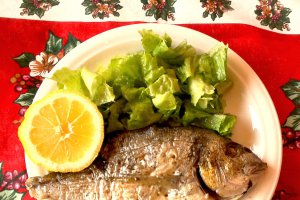 Dorada cu salata verde
