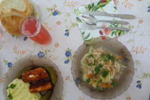 Cordon bleu,  cu piure de cartofi