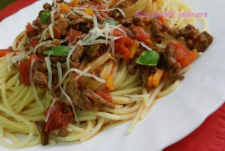 Spaghete Bolognese