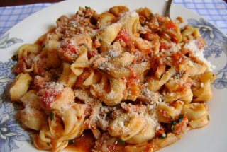 Tortellini cu pui afumat si ciuperci