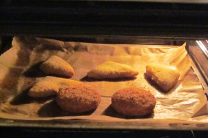 Cascaval Delaco pane