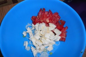 Salata racoroasa de paste cu ton