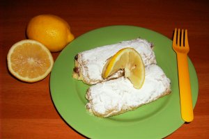 Strudel cu lamaie