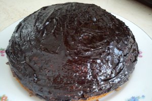 Tort ciocolatos