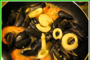 Platou cu fructe de mare