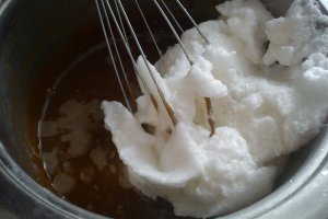 Rulada cu inghetata capuccino