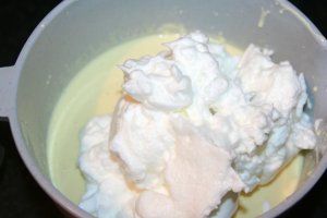 Cheesecake cu ciocolata alba si ricotta
