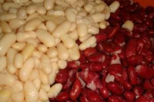 Salata de fasole colorata