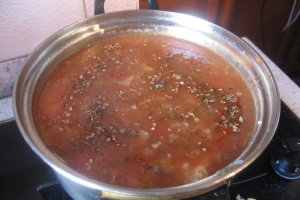 Piept de pui in sos de ciuperci si alte"resturi"