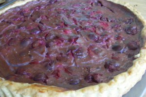 Tarta cu visine si bezea